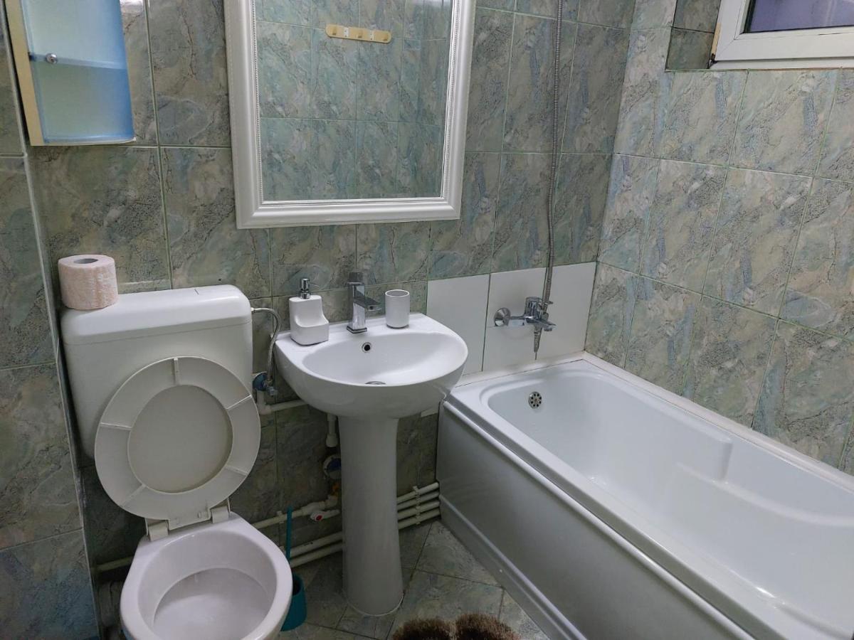 Апартаменты Apartamentdecebal Констанца Экстерьер фото